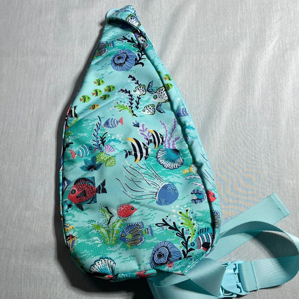 Vera Bradley Essential Lighten Up Sling Backpack Antilles Treasure Fish Ocean - Picture 3 of 8